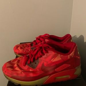 Womens AirMax Rare Edition